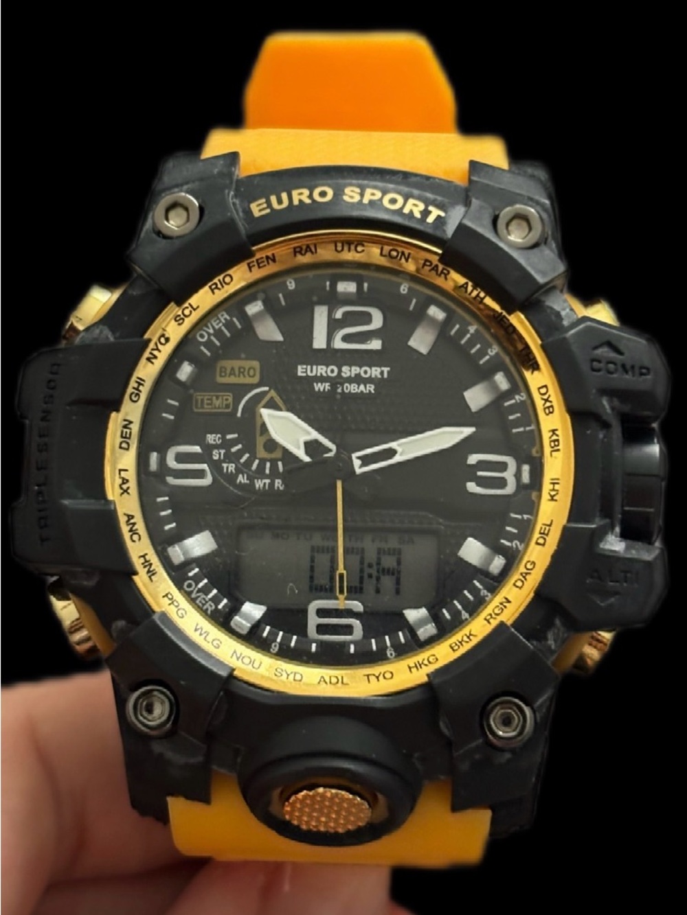 Men’s Black and Yellow Analog-Digital Tactical Watch